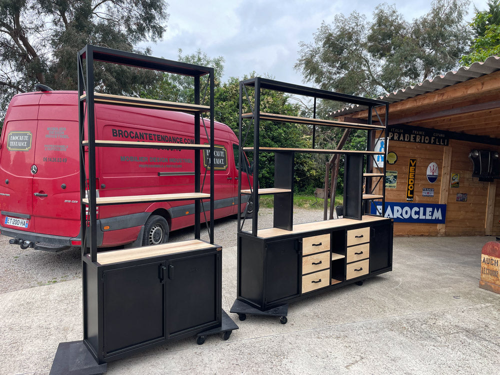 Bibliothèque/ Living design industriel. Réf 4046 Prix : 4500€