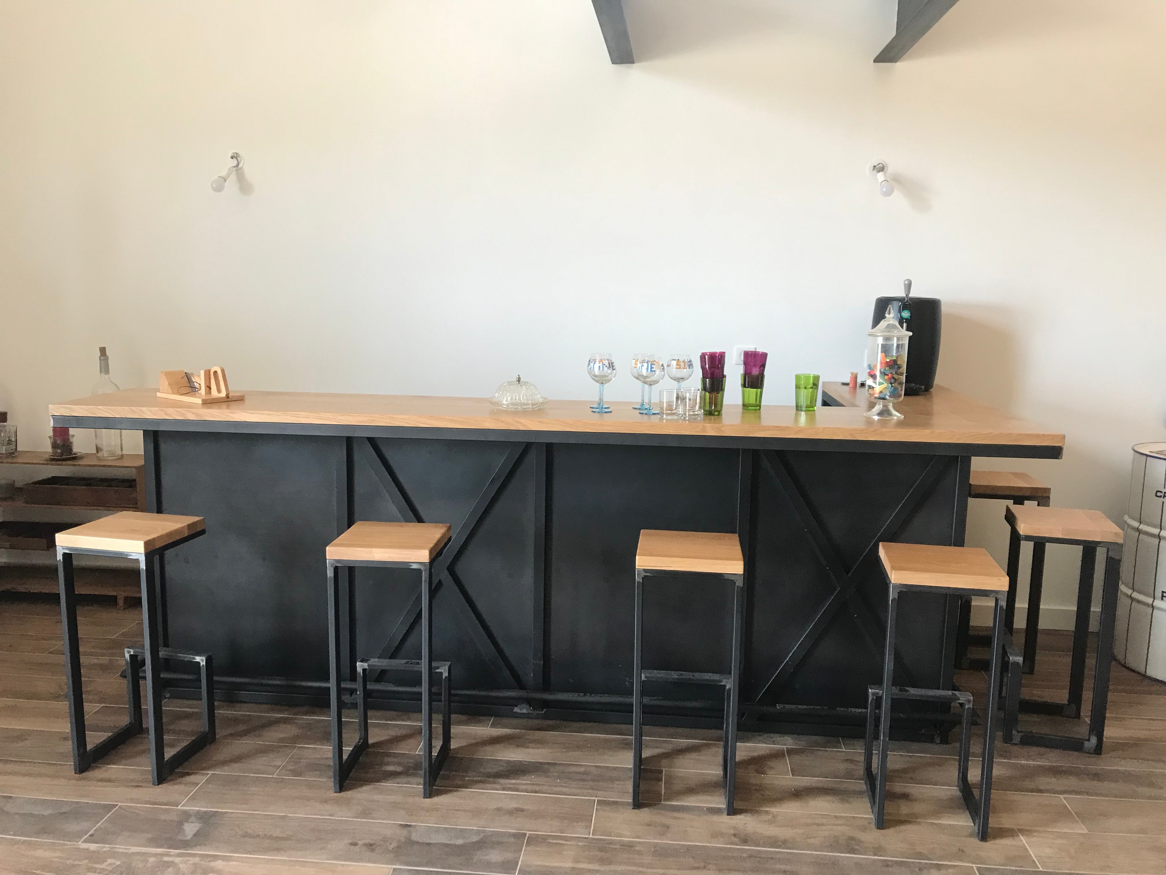 Comptoir de bar industriel simple plateau Réf : 3594 PRIX sur Devis