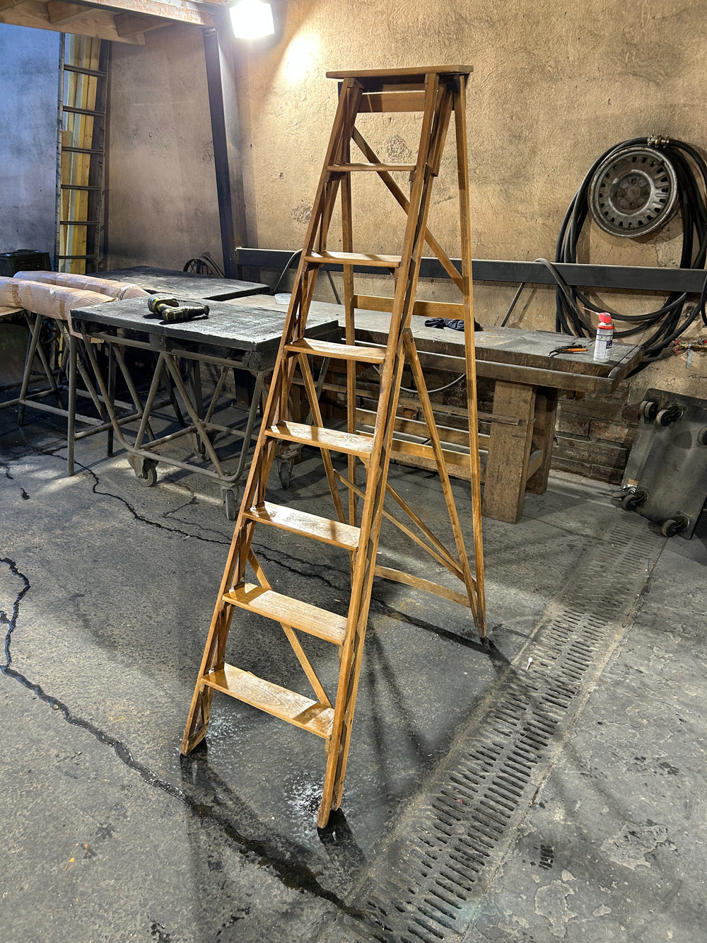 Ancienne Echelle de peintre 8 marches 1960 Réf 4371