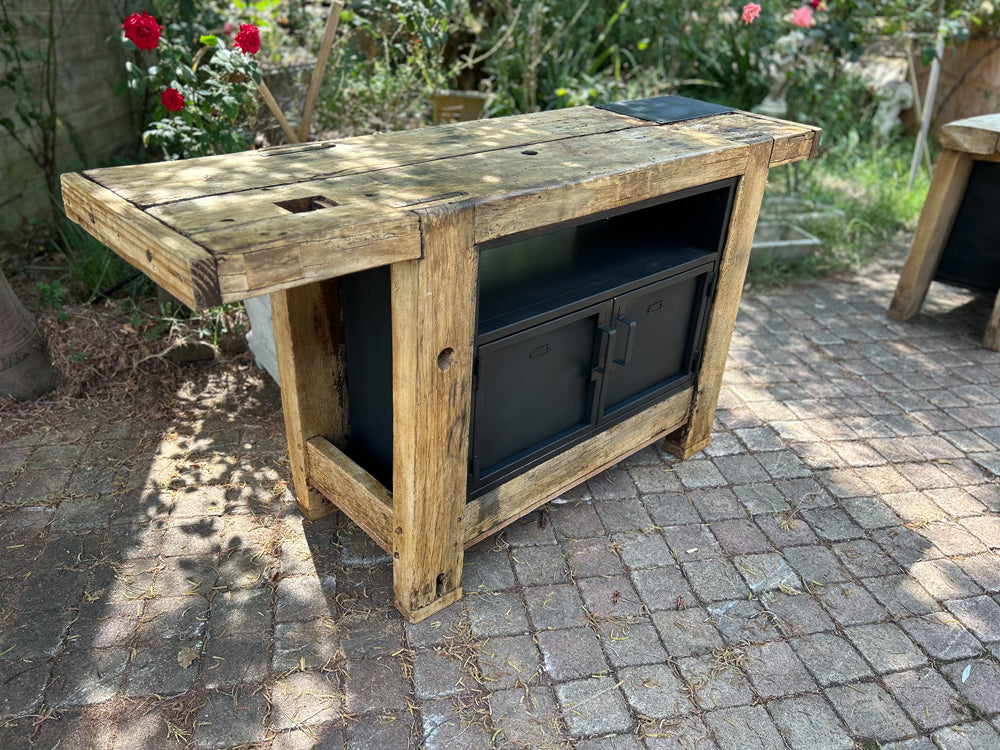 Etabli menuisier 2 portes plus niche Réf 4542
