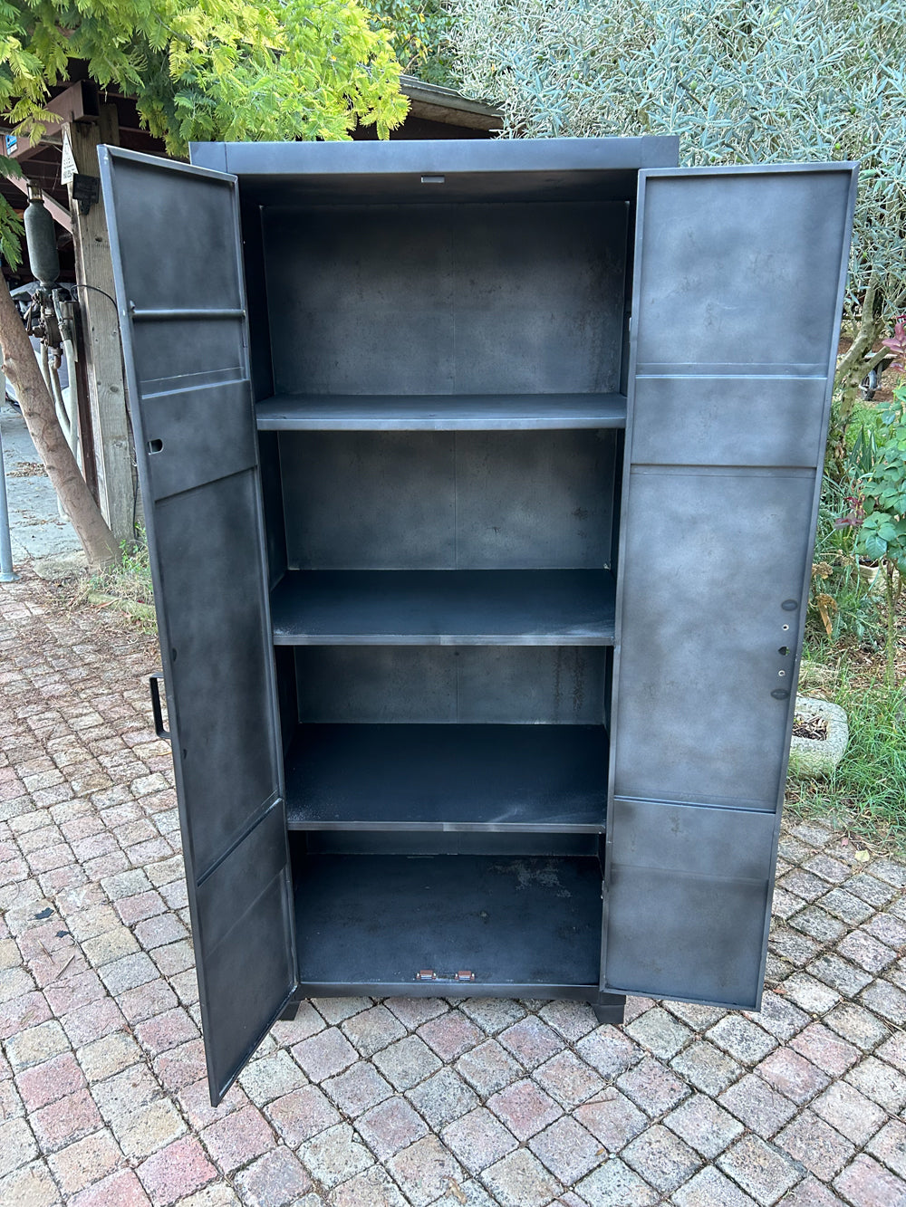 Armoire 2 portes Réf 4093