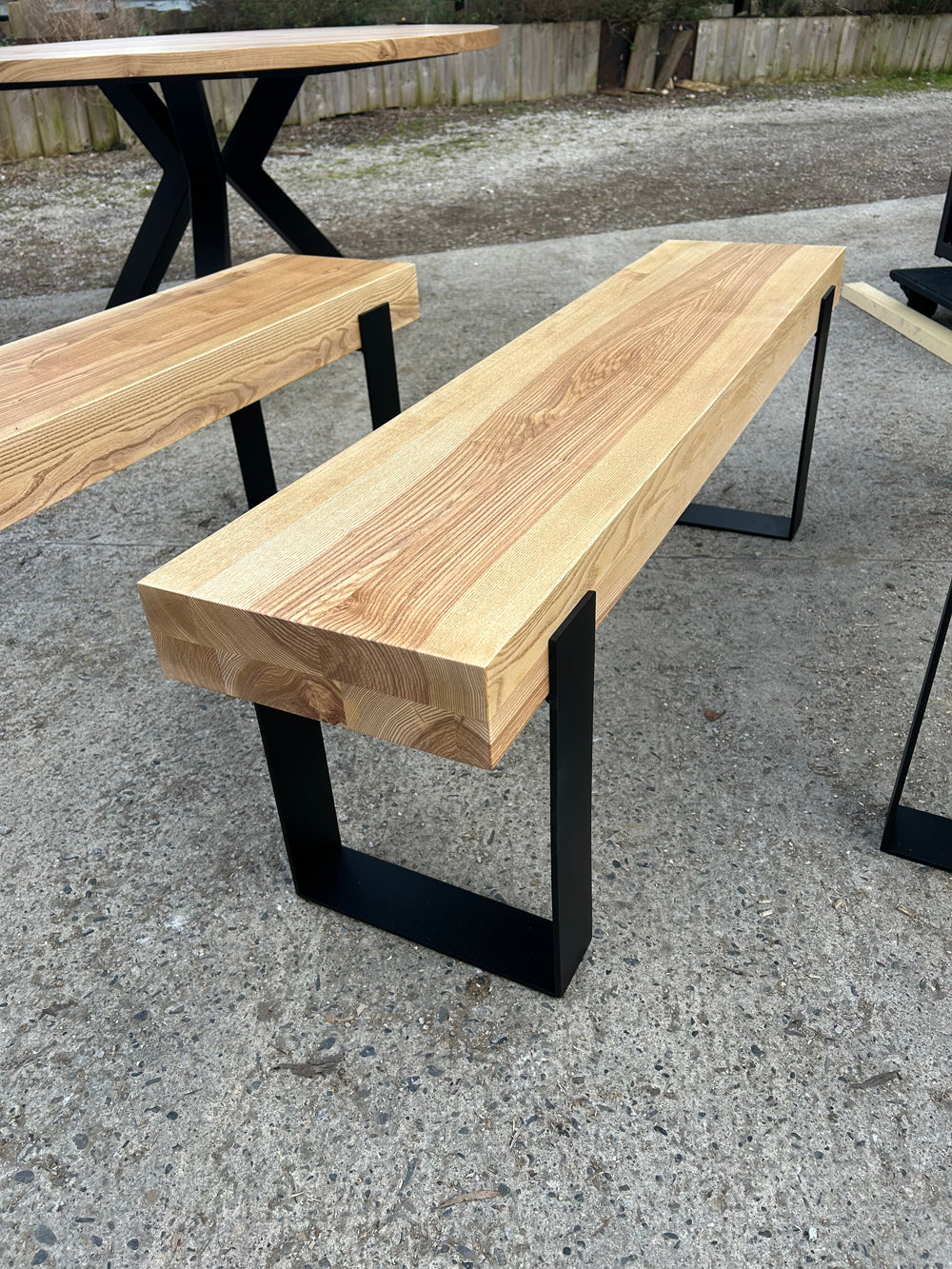 Banc design industriel réf 4434 Prix de base 590€