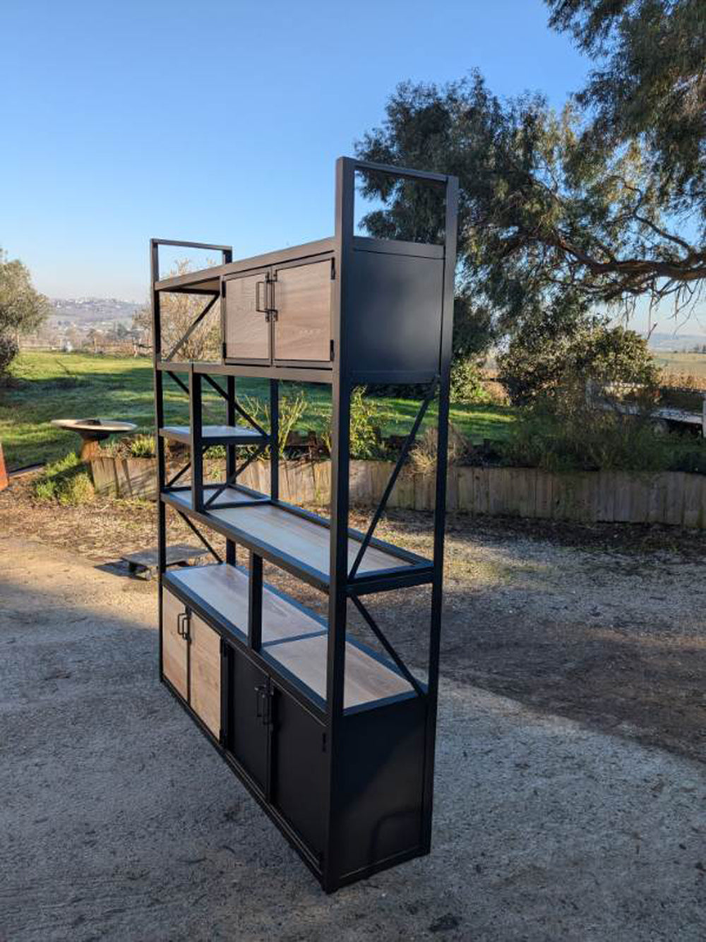 Bibliothèque design industriel Destructurèe Réf 4387 Prix de base : 2300€