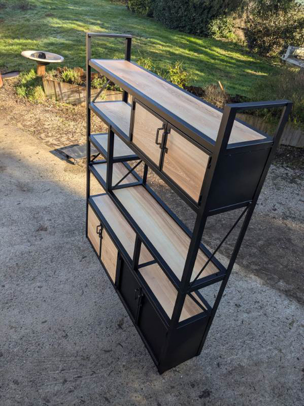Bibliothèque design industriel Destructurèe Réf 4387 Prix de base : 2300€