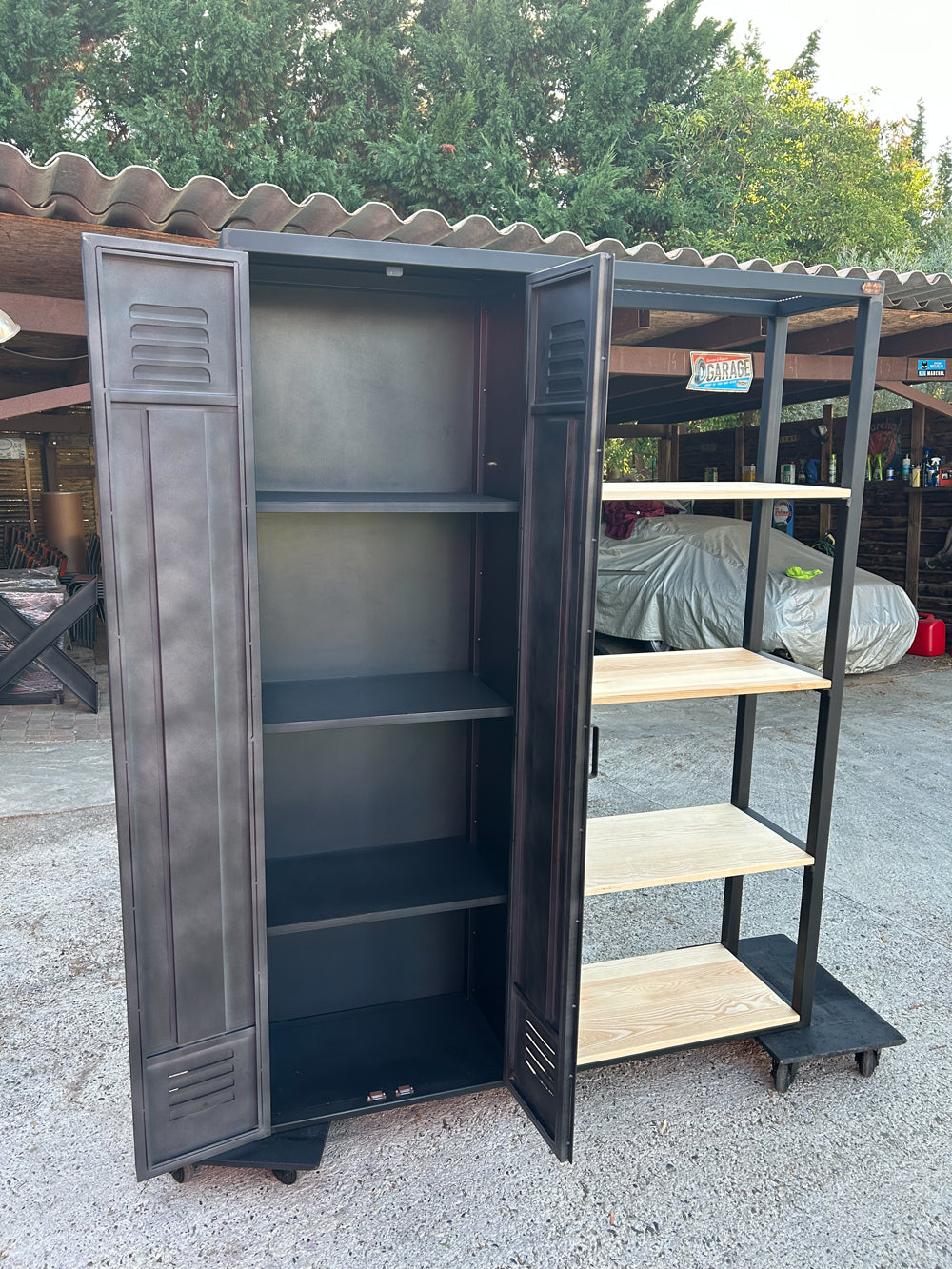 Bibliothèque portes vestiaires 1950 Réf 4101