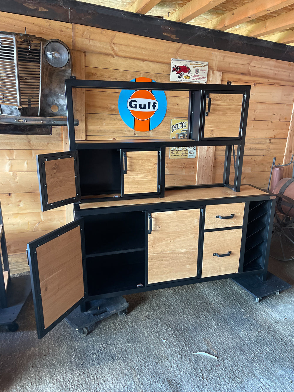 Buffet 2 corps range bouteilles Réf 4066 Prix de base : 1950€