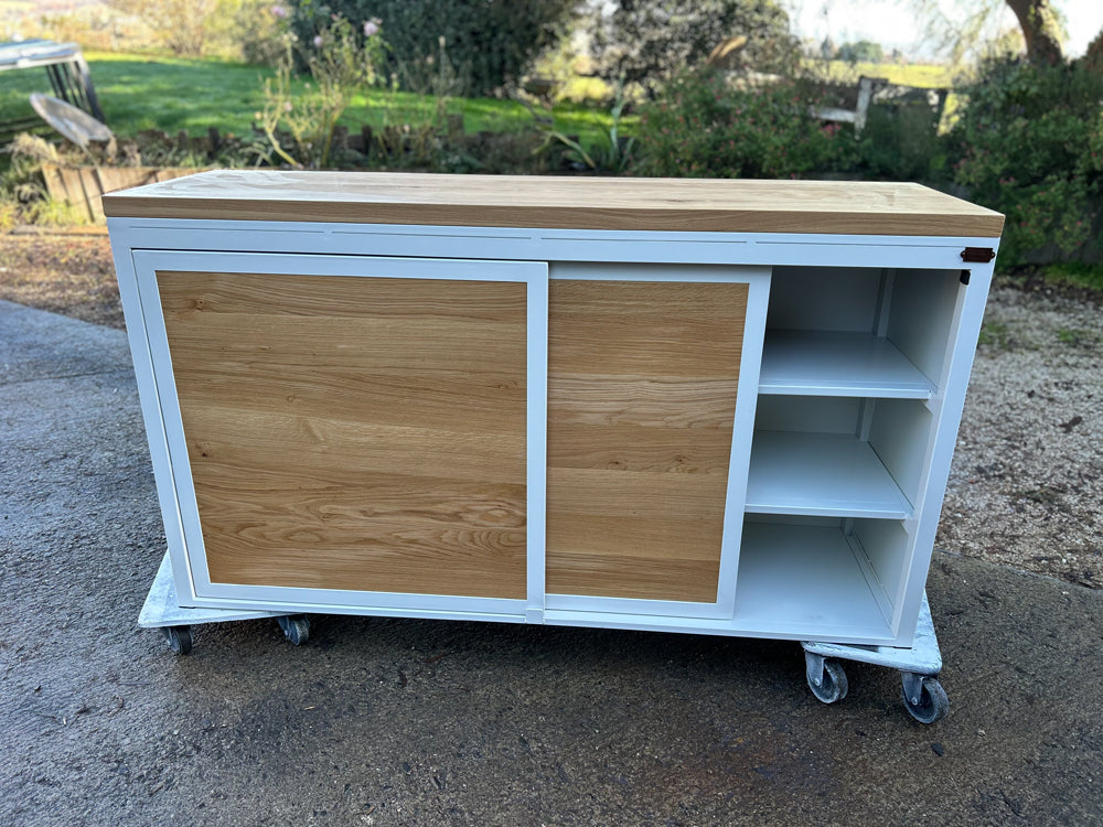 Buffet métal et chêne massif sur mesure. Réf 4626