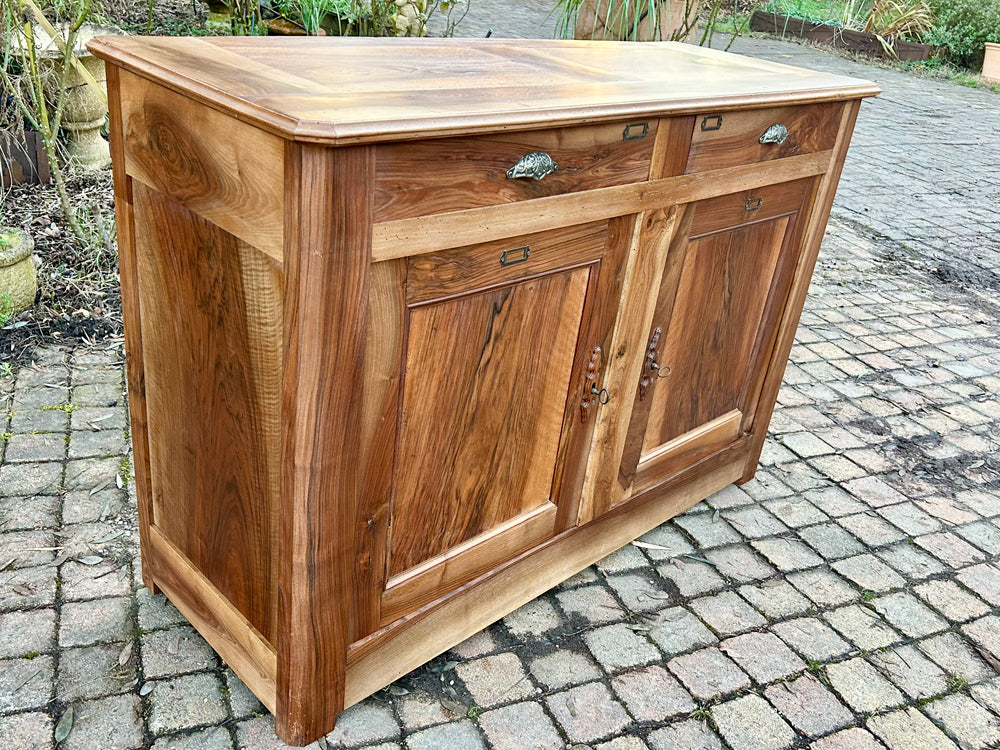 Buffet en noyer de quincaillerie époque 1900 Réf 4391