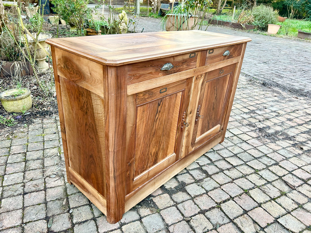 Buffet en noyer de quincaillerie époque 1900 Réf 4391