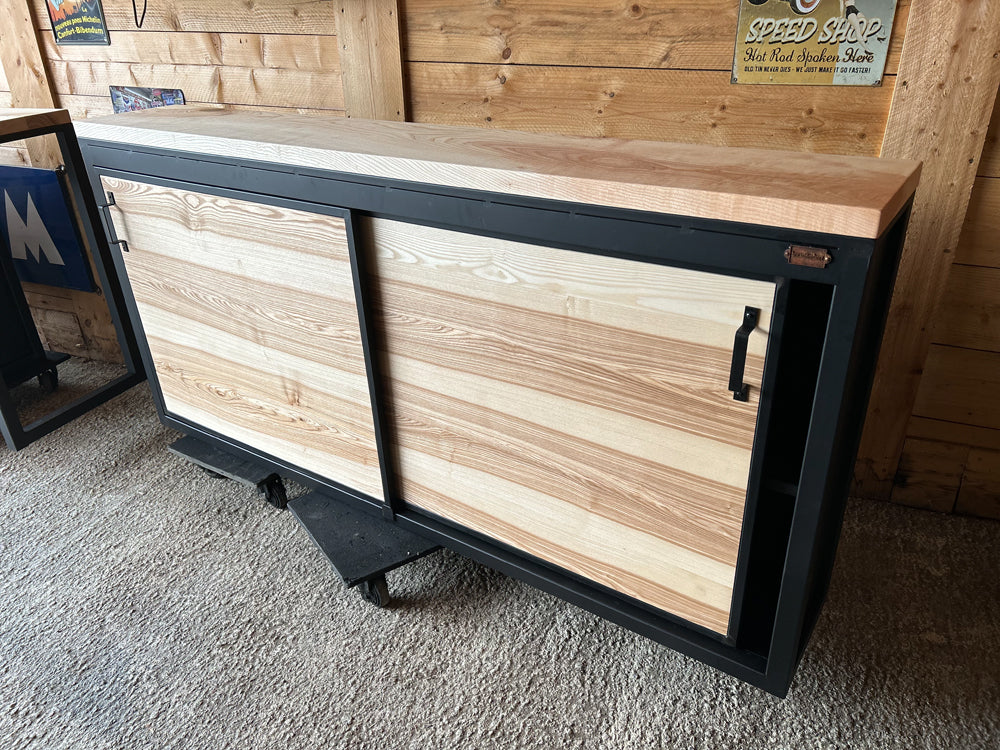 Buffet 2 portes coulissantes Réf 4090 Prix de base : 1250€