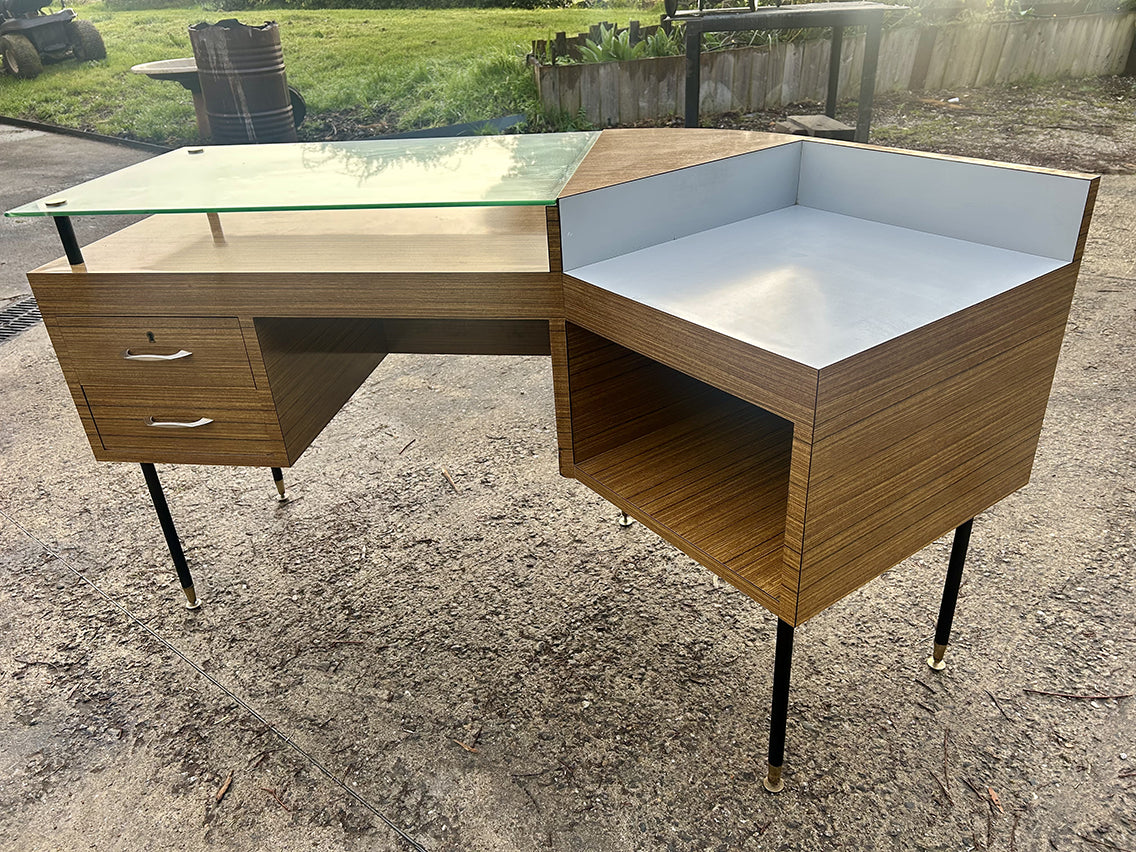 Bureau d'angle DLG Jacques Hitier 1960- RF:4661