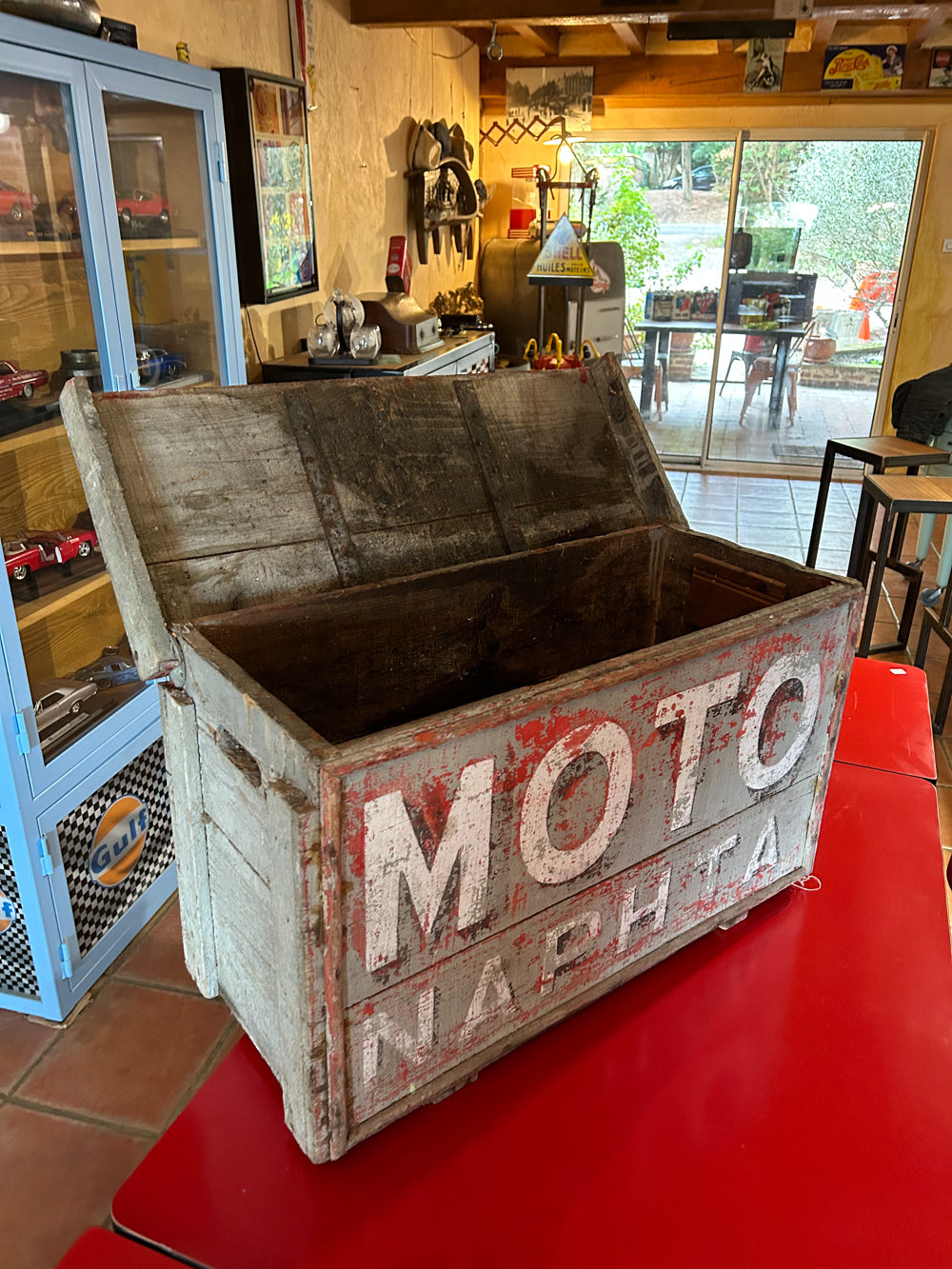 Caisse de transport MOTO NAPHTA 1920 réf 4147