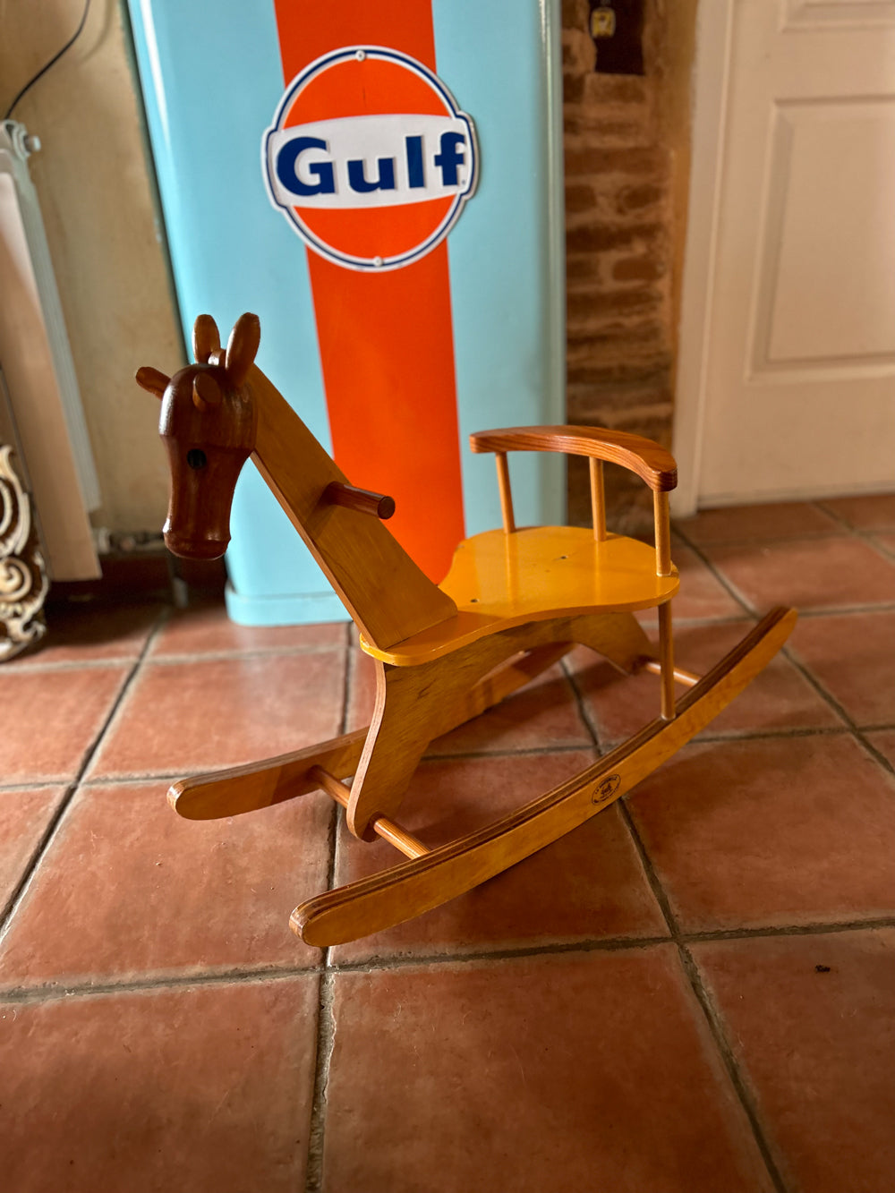 Cheval à bascule bois objet vintage decoration