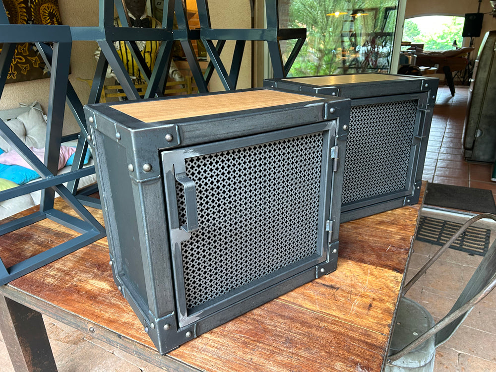 Chevet industriel modèle Manhattan Réf 4492 Prix de base 490€