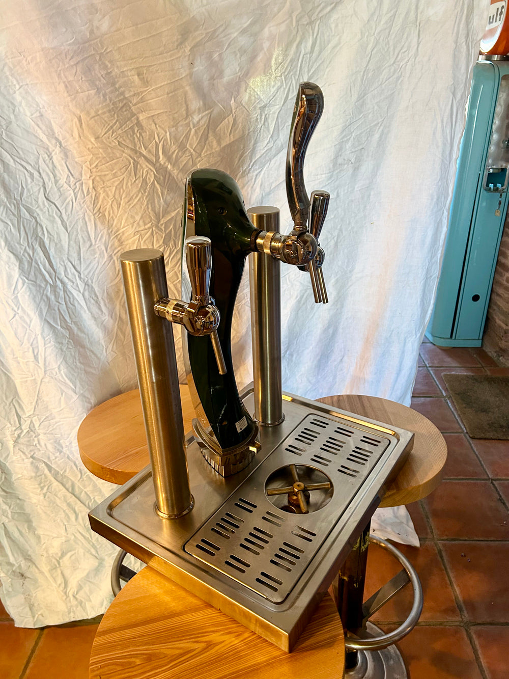 Colonne pompe/tireuse à bière Karlsberg Réf 4519