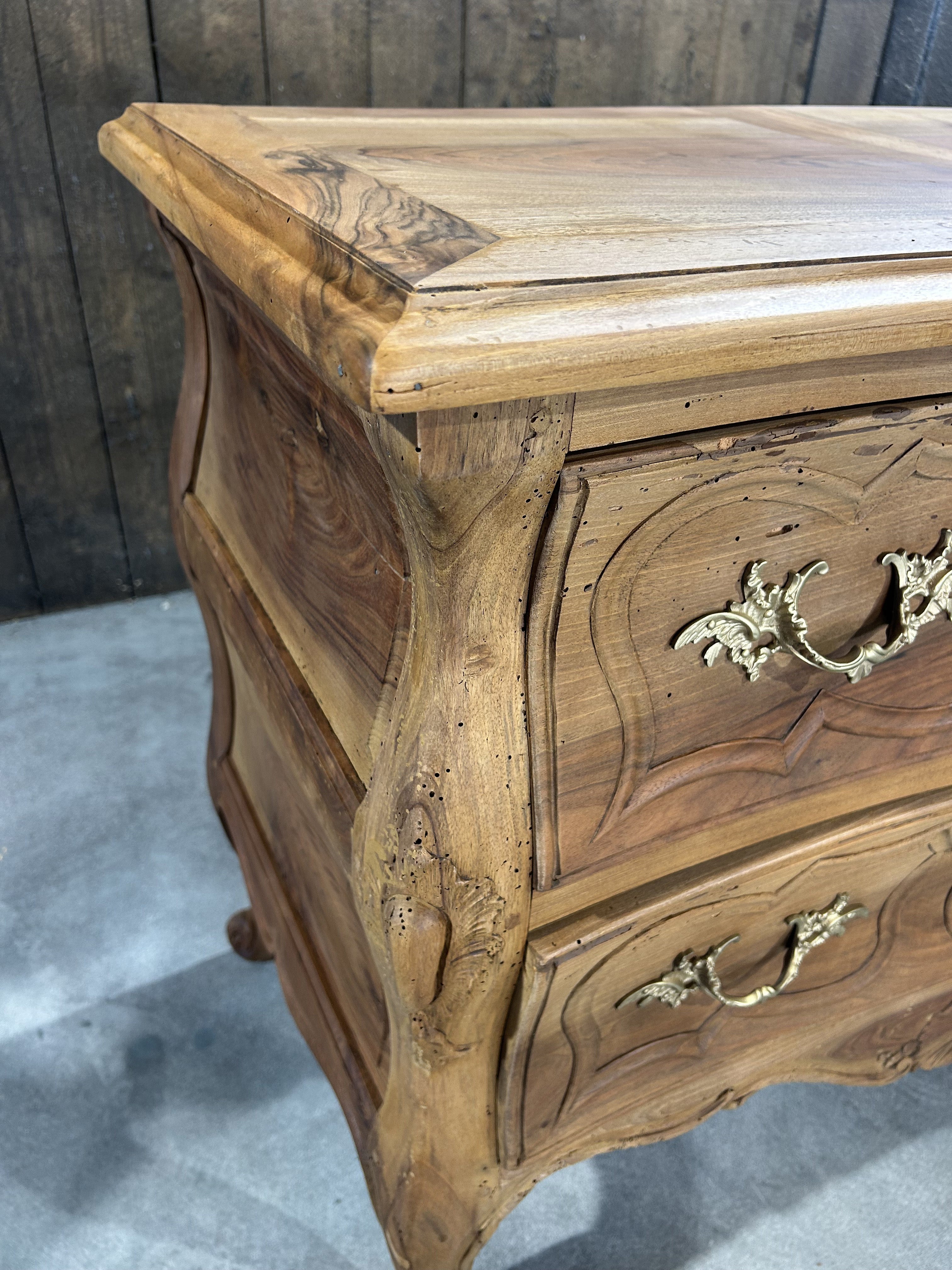 restauration de meuble classique