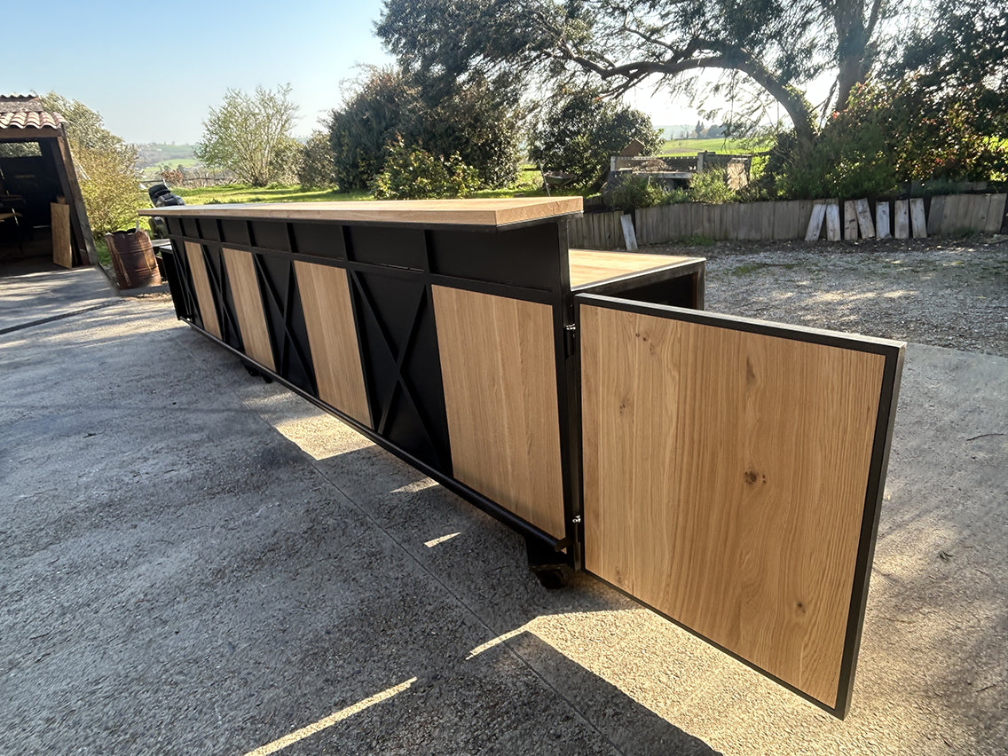 comptoir sur mesure en bois et metal
