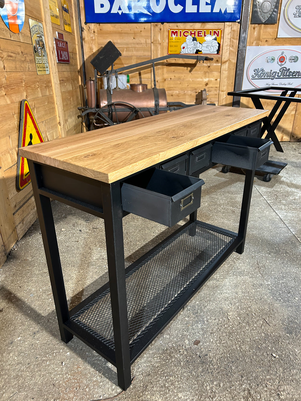 Console industrielle 6 tiroirs réf 4154