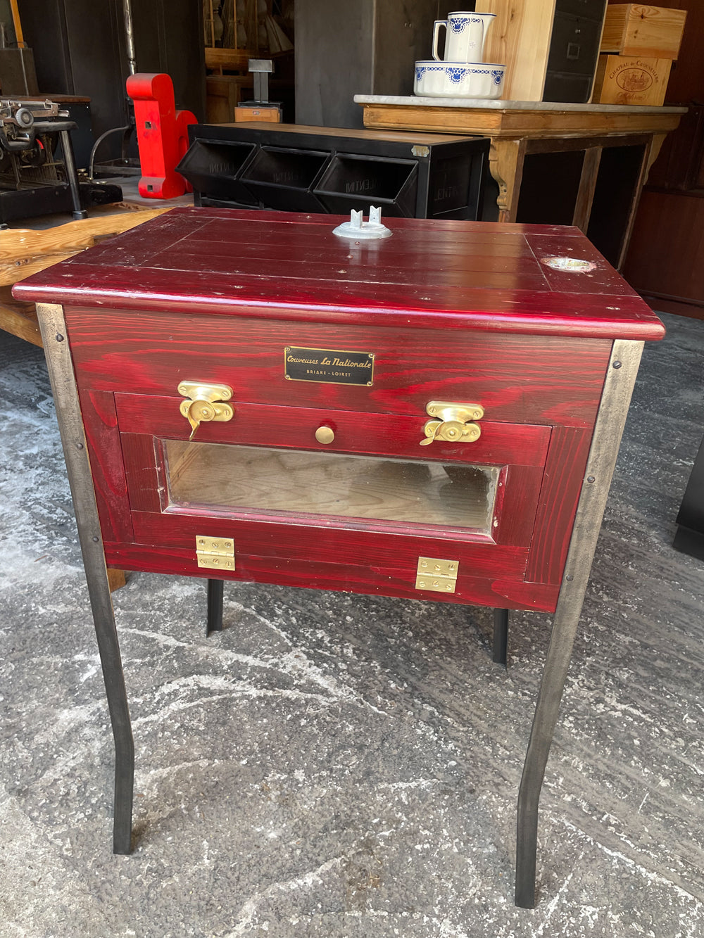 Couveuse La nationale 1950 Réf 4062