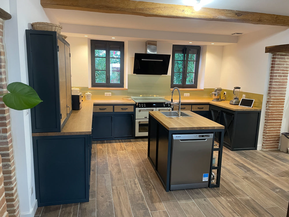 Cuisine sur mesure Réf 4082