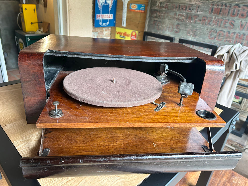 Electrophone à aiguille " La voix de son maitre " Réf 4472