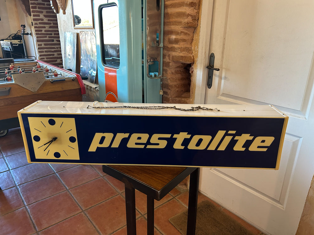 Enseigne pièces automobile lumineuse " Prestolite" 1960 Réf 4404