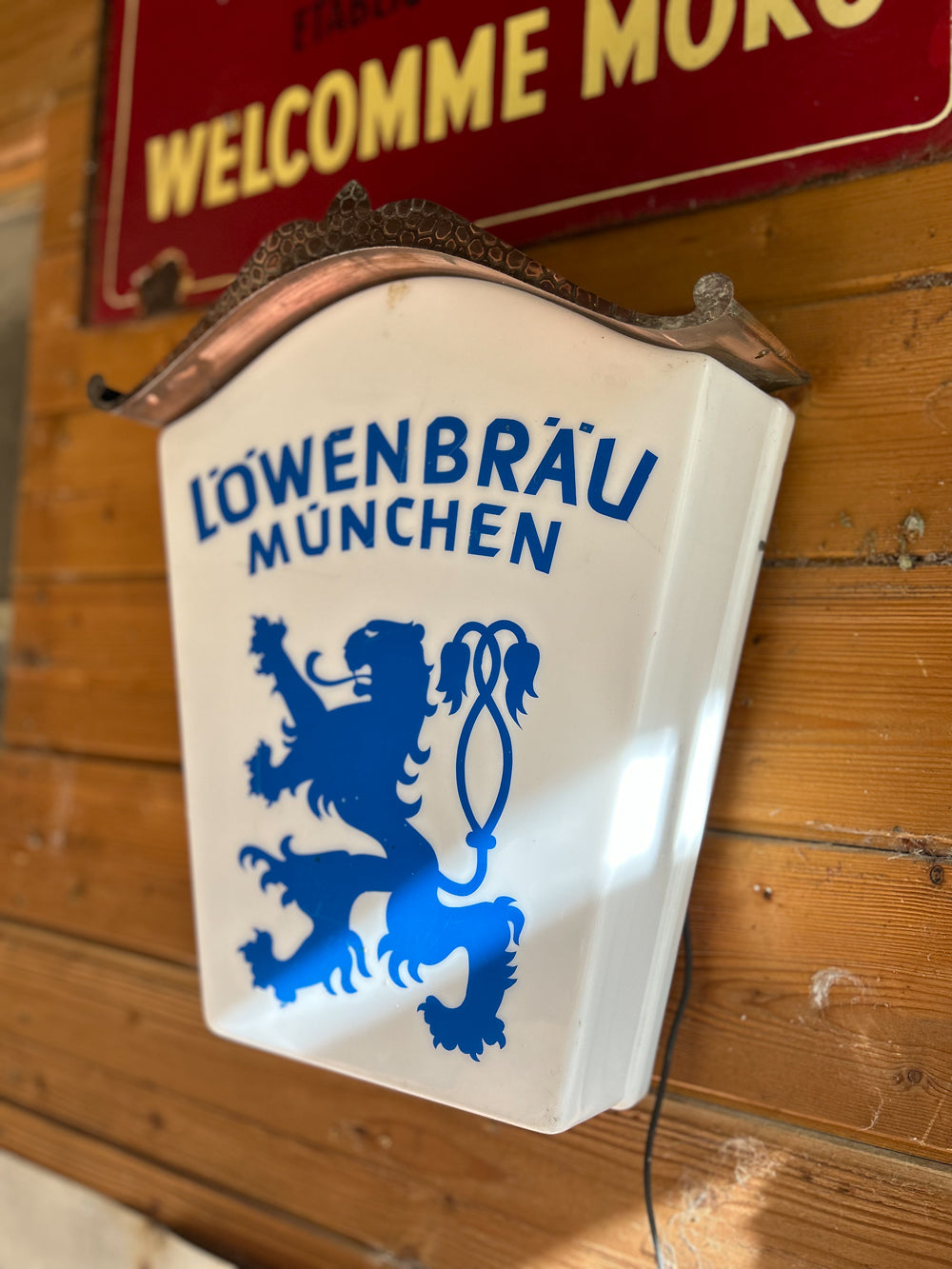 Enseigne lumineuse Bierre Lowenbräu Ref 4113