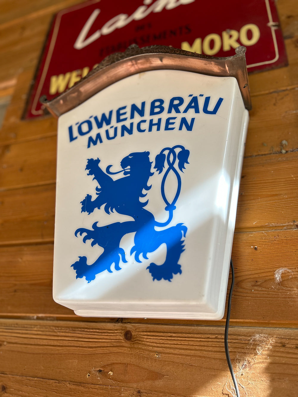 Enseigne lumineuse Bierre Lowenbräu Ref 4113