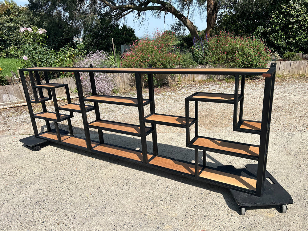 Etagère arrière bar destructurè Réf 4497 prix de base 2200€