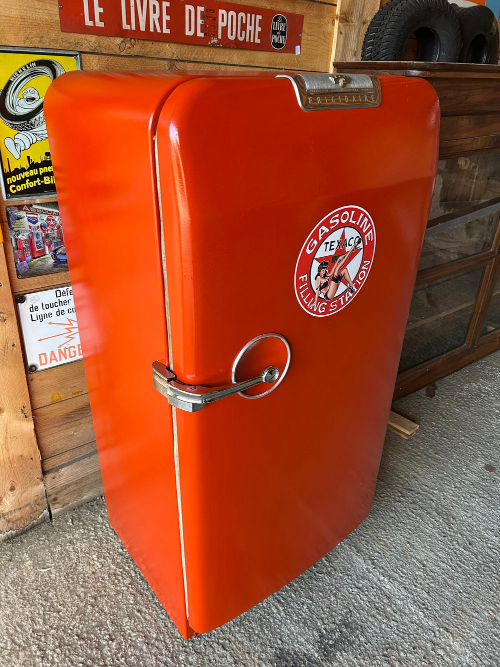 Frigidaire décoratif 1950 Réf 4537