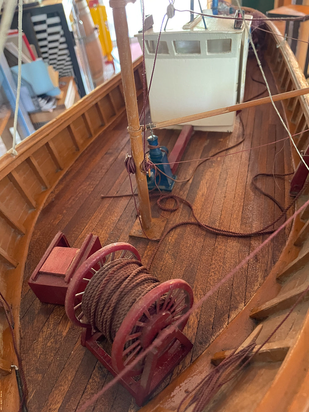 Grande maquette artisanale Chalutier Réf 4044