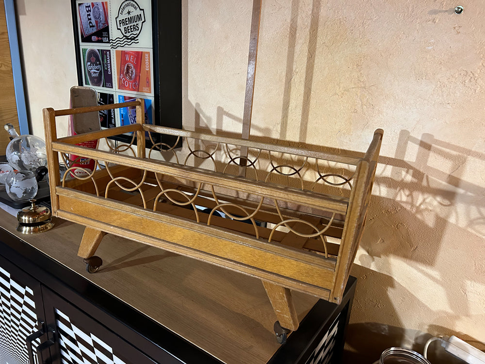 Lit de poupée en bois ancien réf 4127