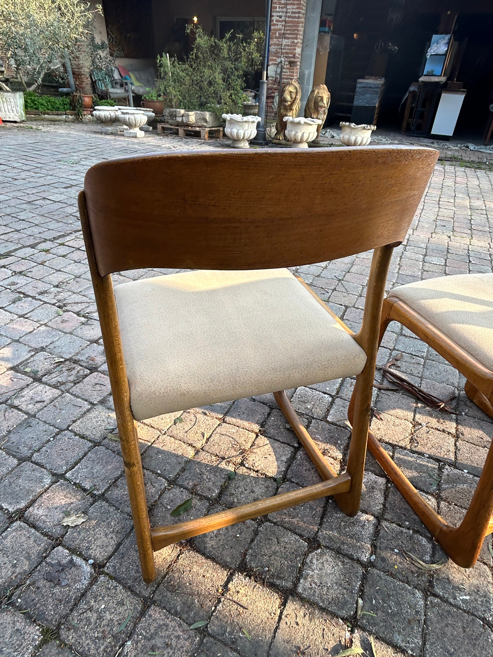 Lot de chaises traineau Baumann 1960 Réf 4445