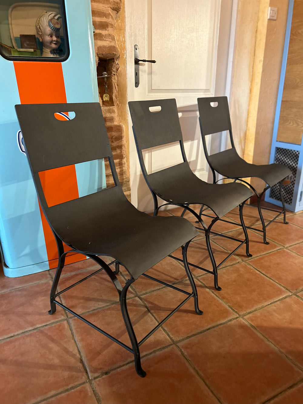 Lot de 3 chaises métal rivetées 1930 Réf 4142