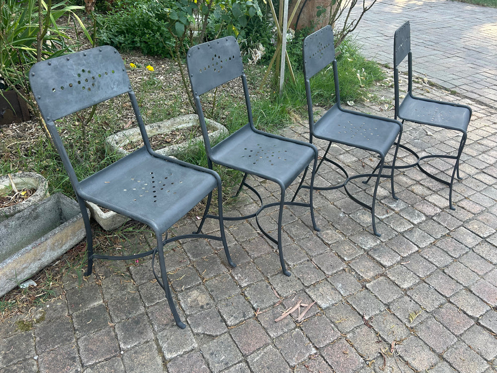 Lot de 4 chaises Mètal rivetées 1920/30