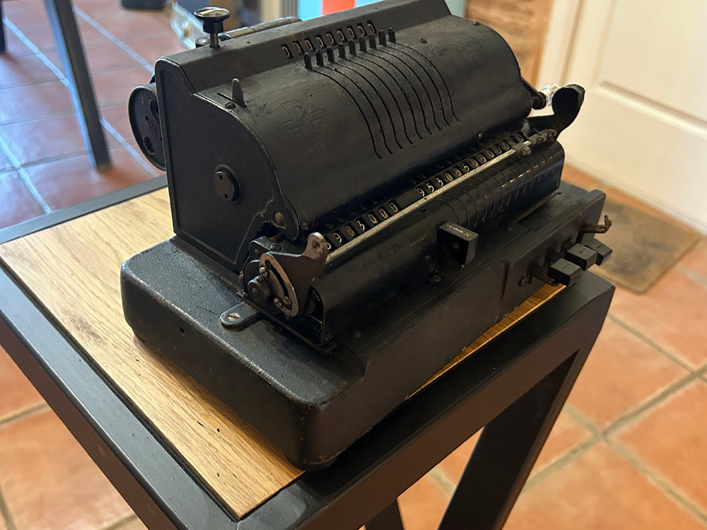 Machine à calculer Hamann 1940 / 50 - Réf 4612