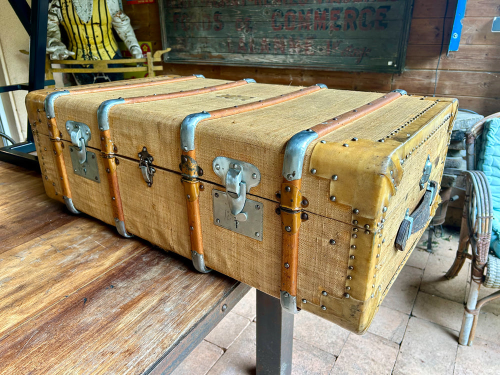 Malle Vieille Valise à Vendre Malle De Voyage Année 30 Objet