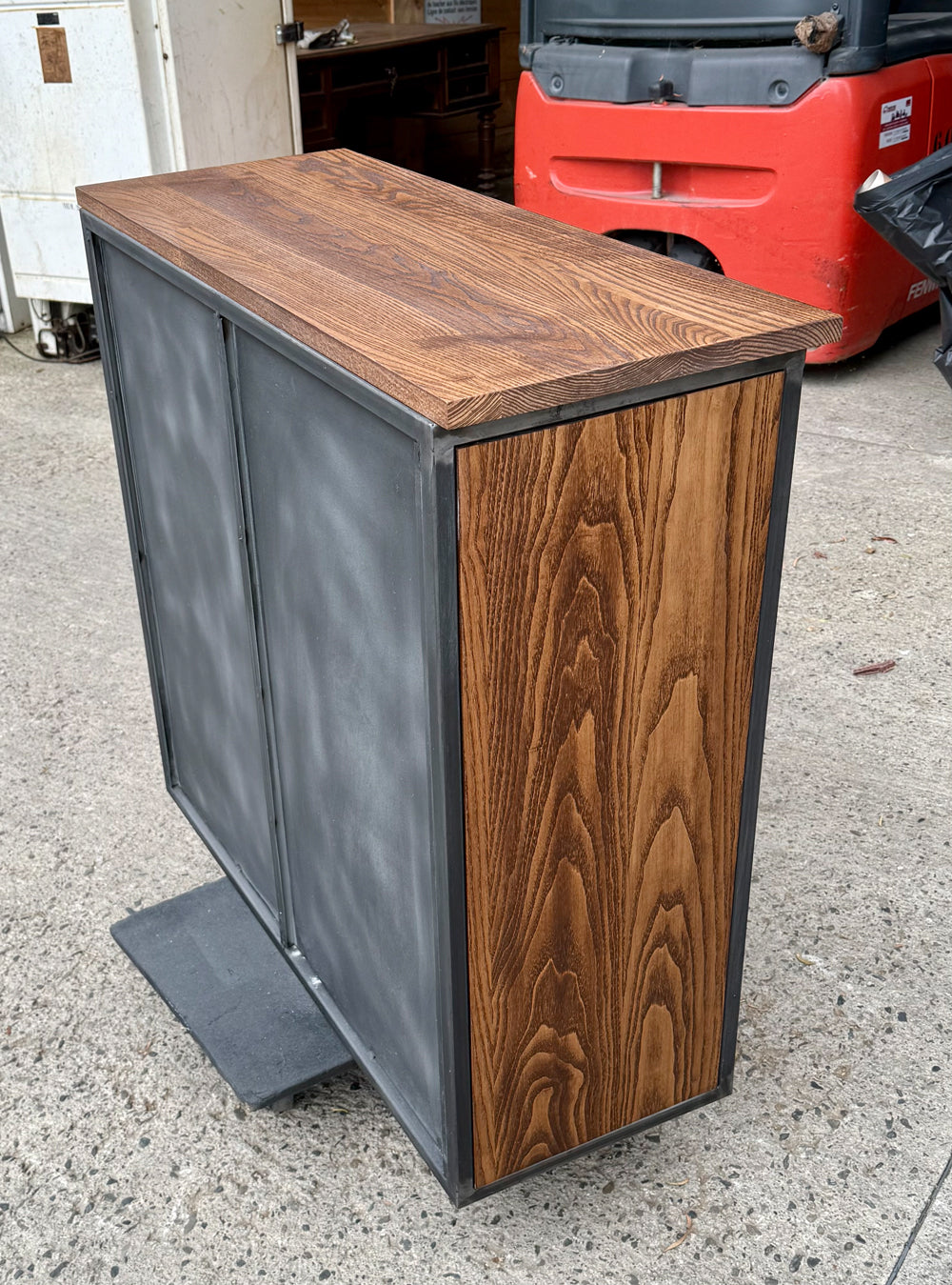 Meuble à 8 clapets YAC 1960 Réf 4516