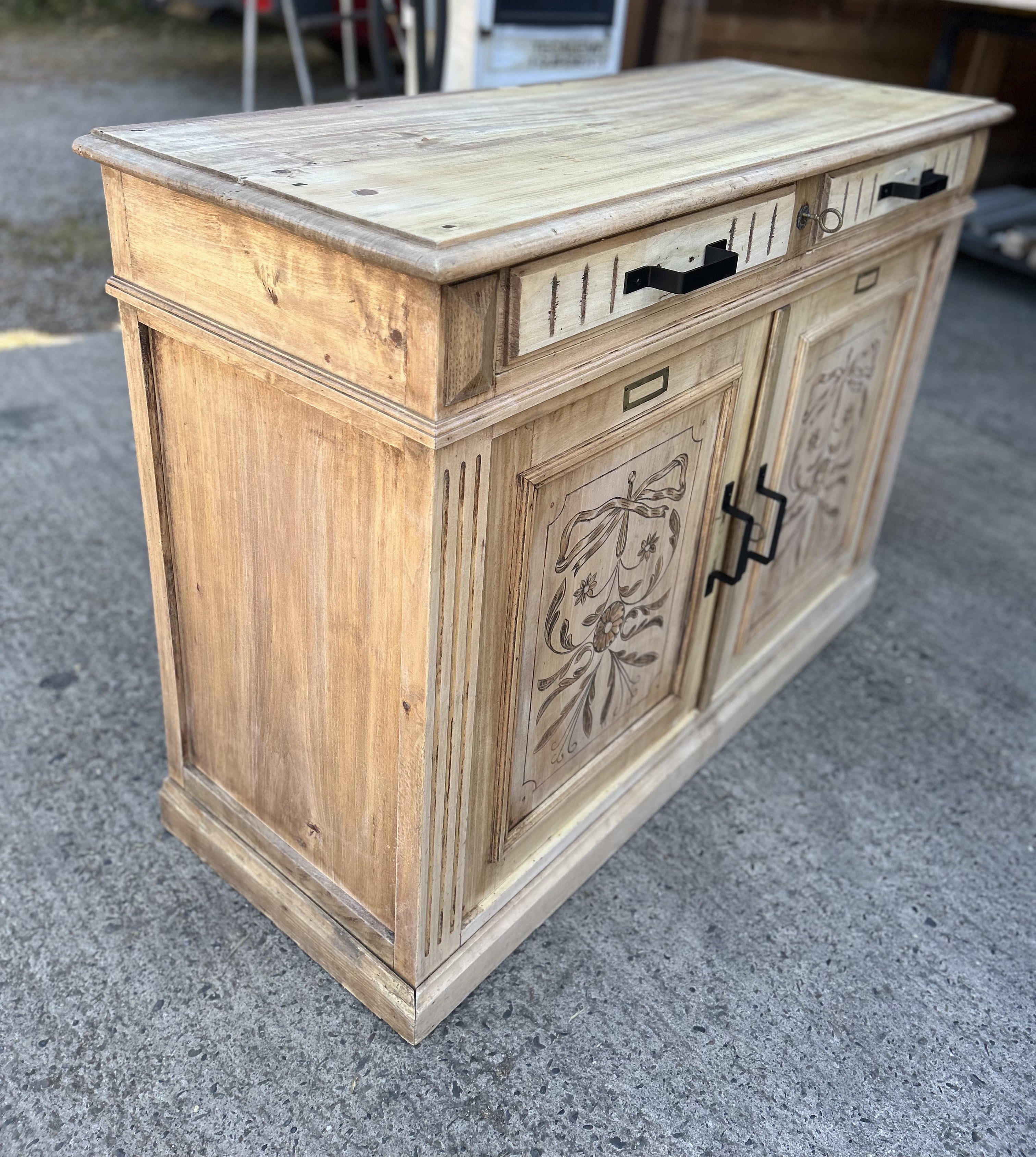 Meuble de métier 2 portes fleuries 1900-RF4709