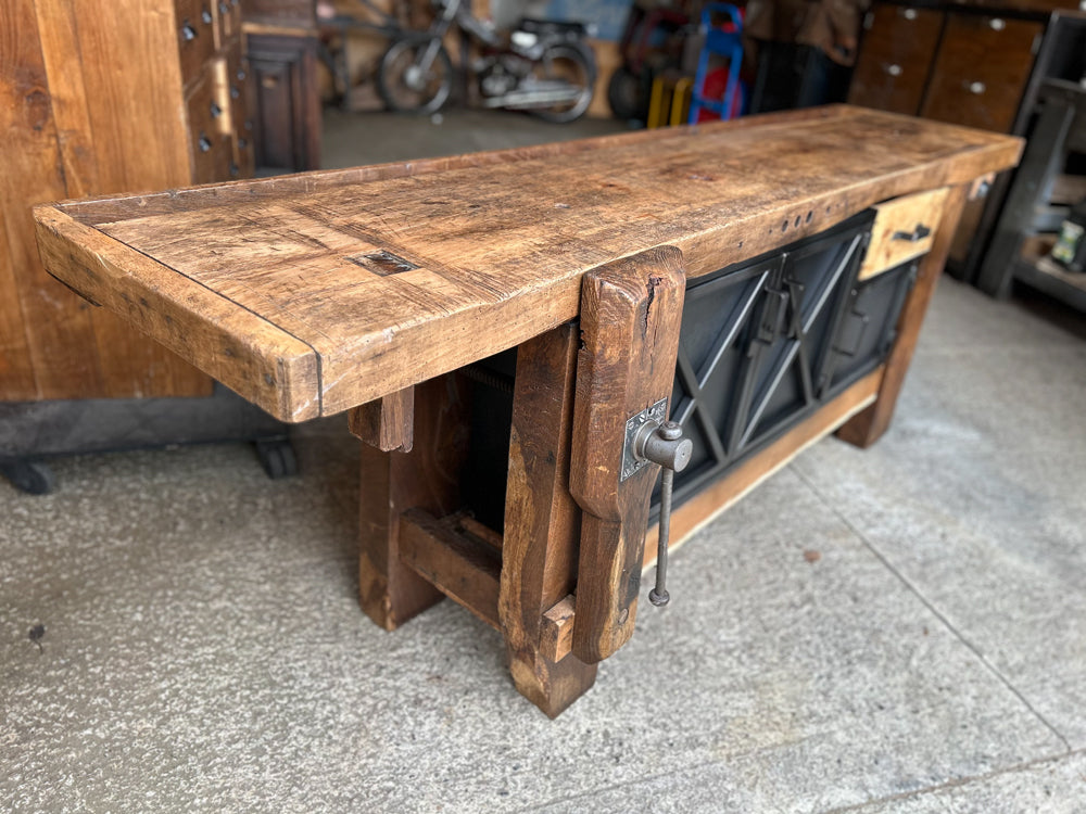 Etabli menuiserie modifié Réf 4468