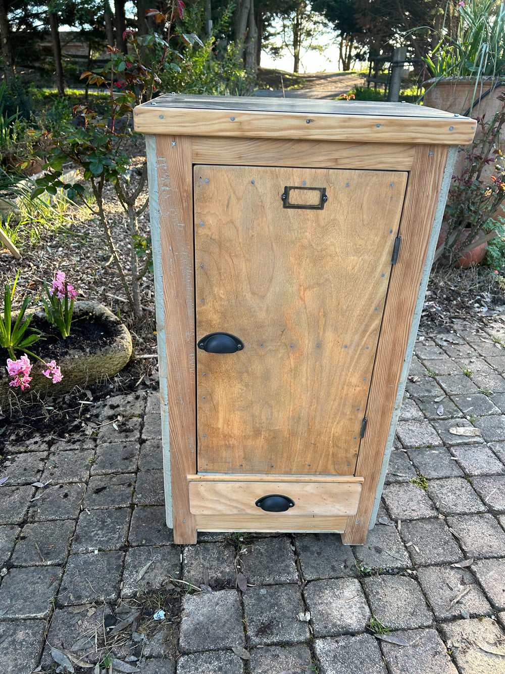 Buffet d'Atelier 1 porte & 1 tiroir Réf 4236