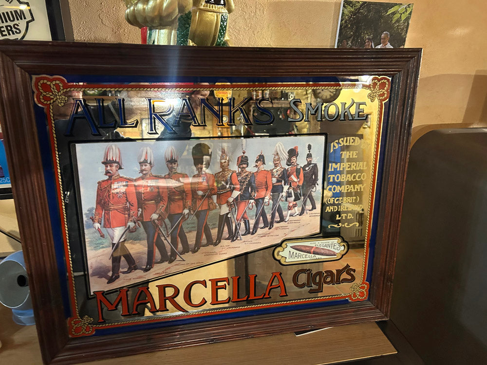 Miroir publicitaire Anglais " Marcella Cigars"