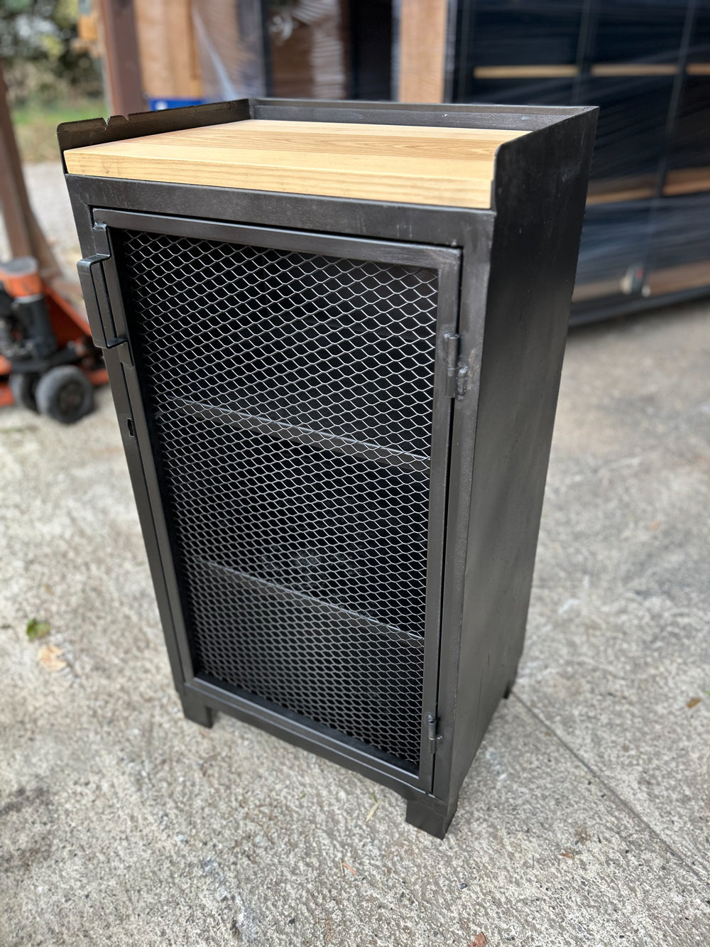 Petit buffet d'atelier 1950 Réf 4132