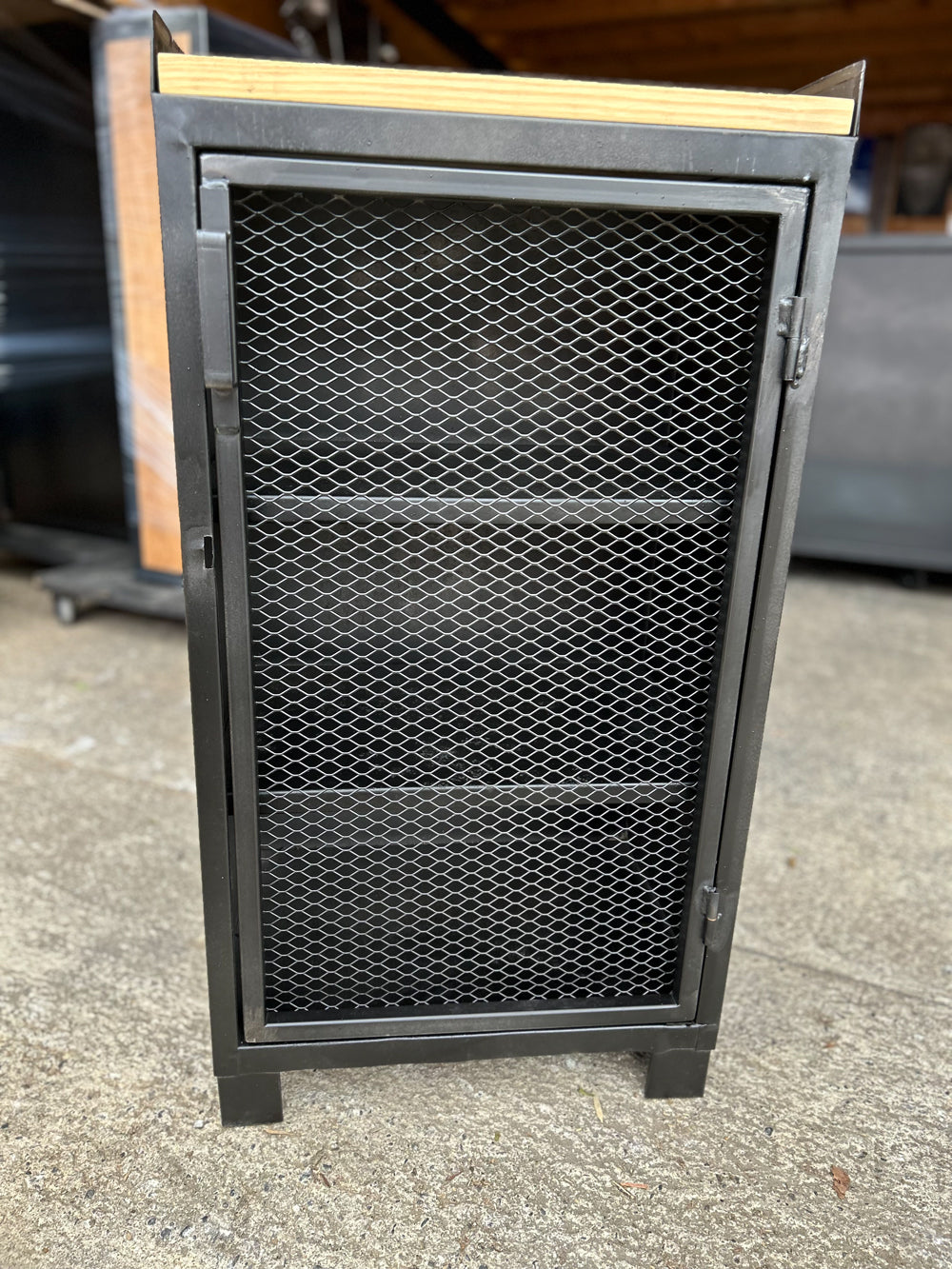 Petit buffet d'atelier 1950 Réf 4132