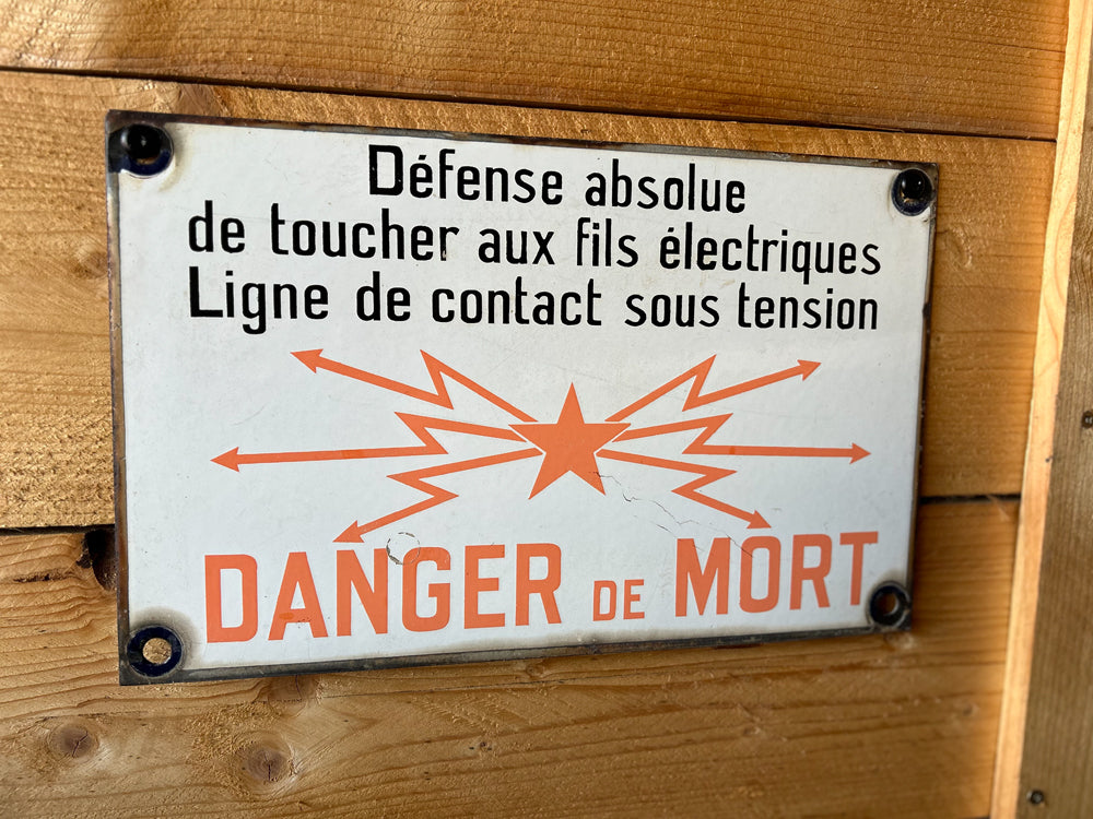 Plaque émaillée "danger de mort" réf 4114