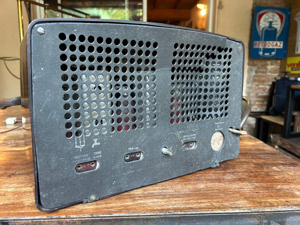 Poste radio TSF bakelite 1950 Réf 4477