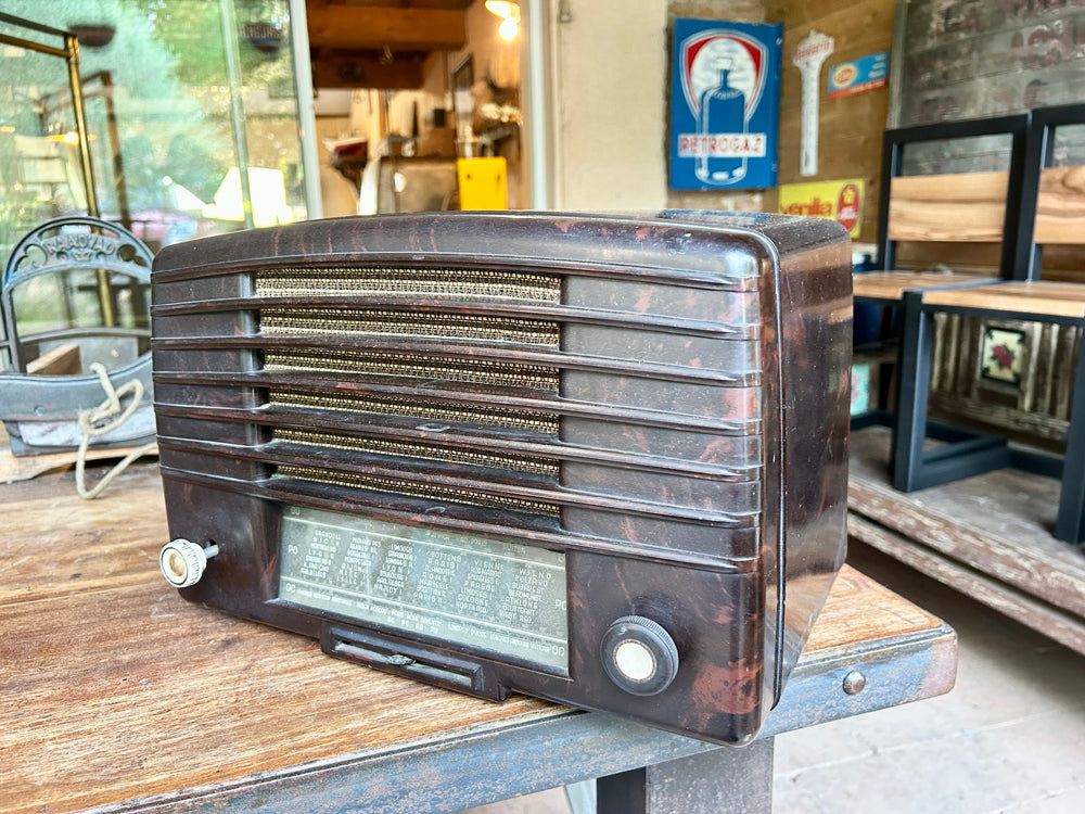 Poste radio TSF bakelite 1950 Réf 4477