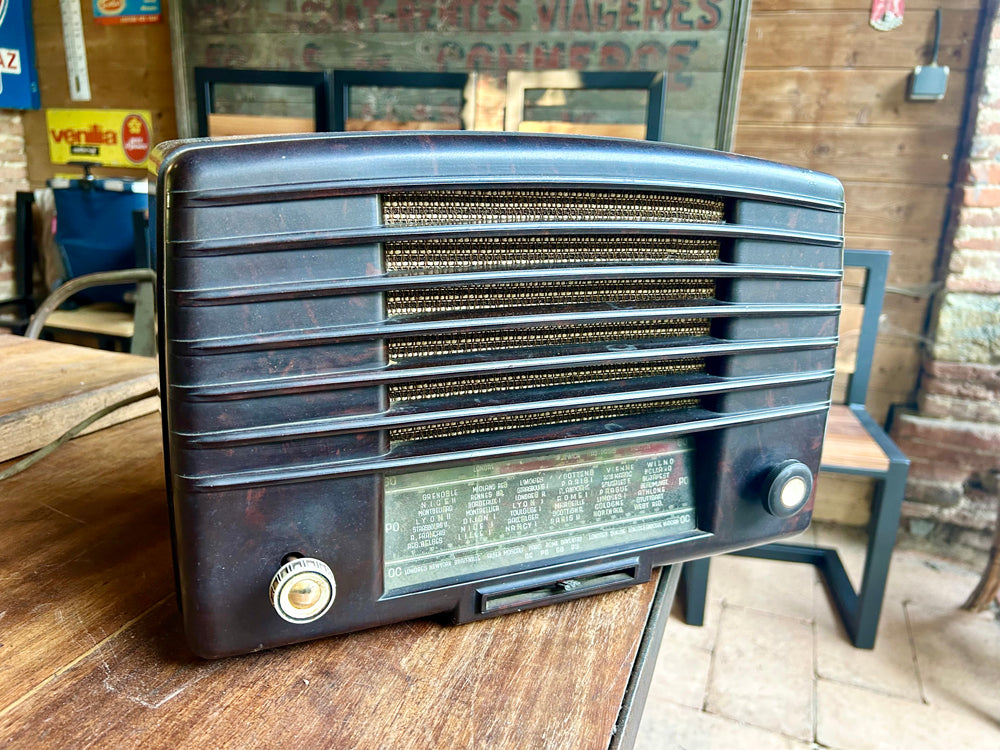 Poste radio TSF bakelite 1950 Réf 4477
