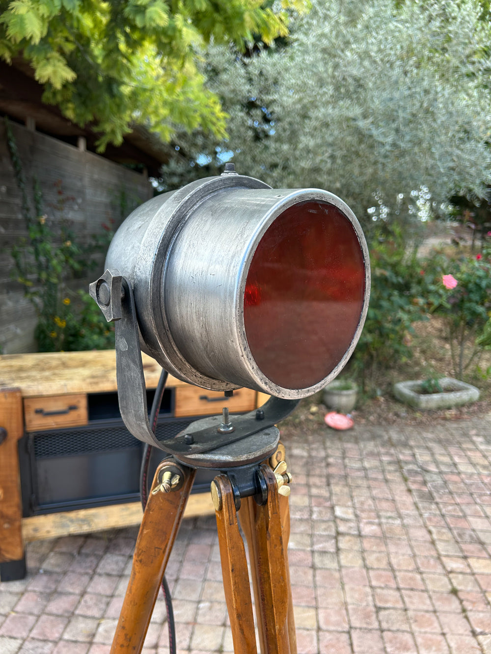 Projecteur avec trépied 1920 Réf 4099