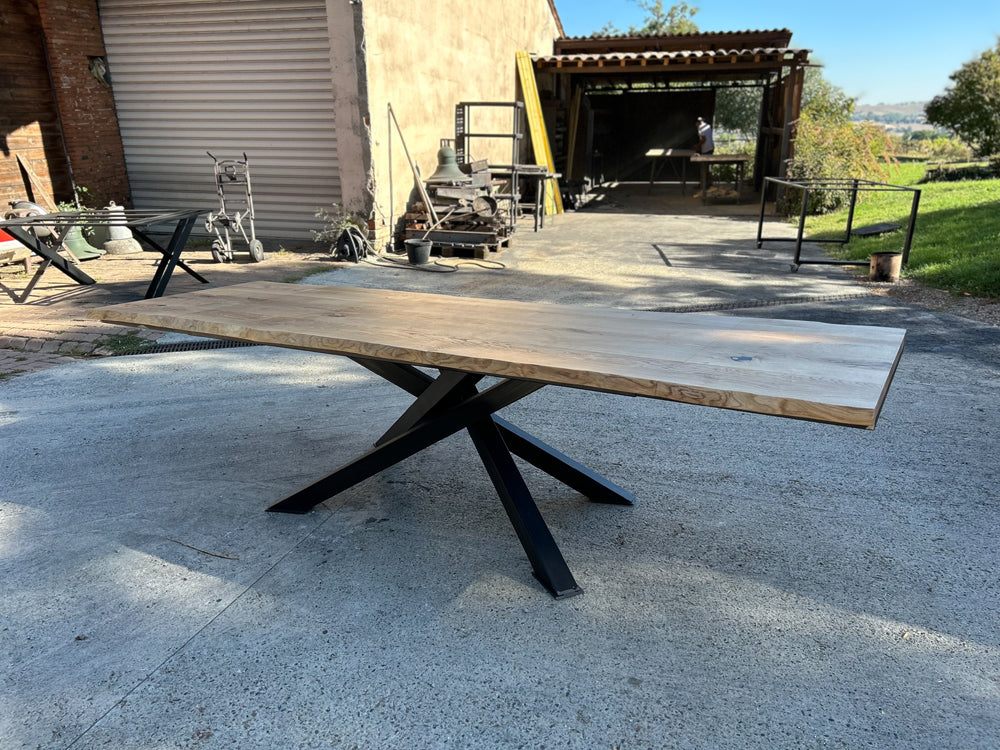 Table design industrielle avec rallonge Réf 4045 Prix de base : 1400